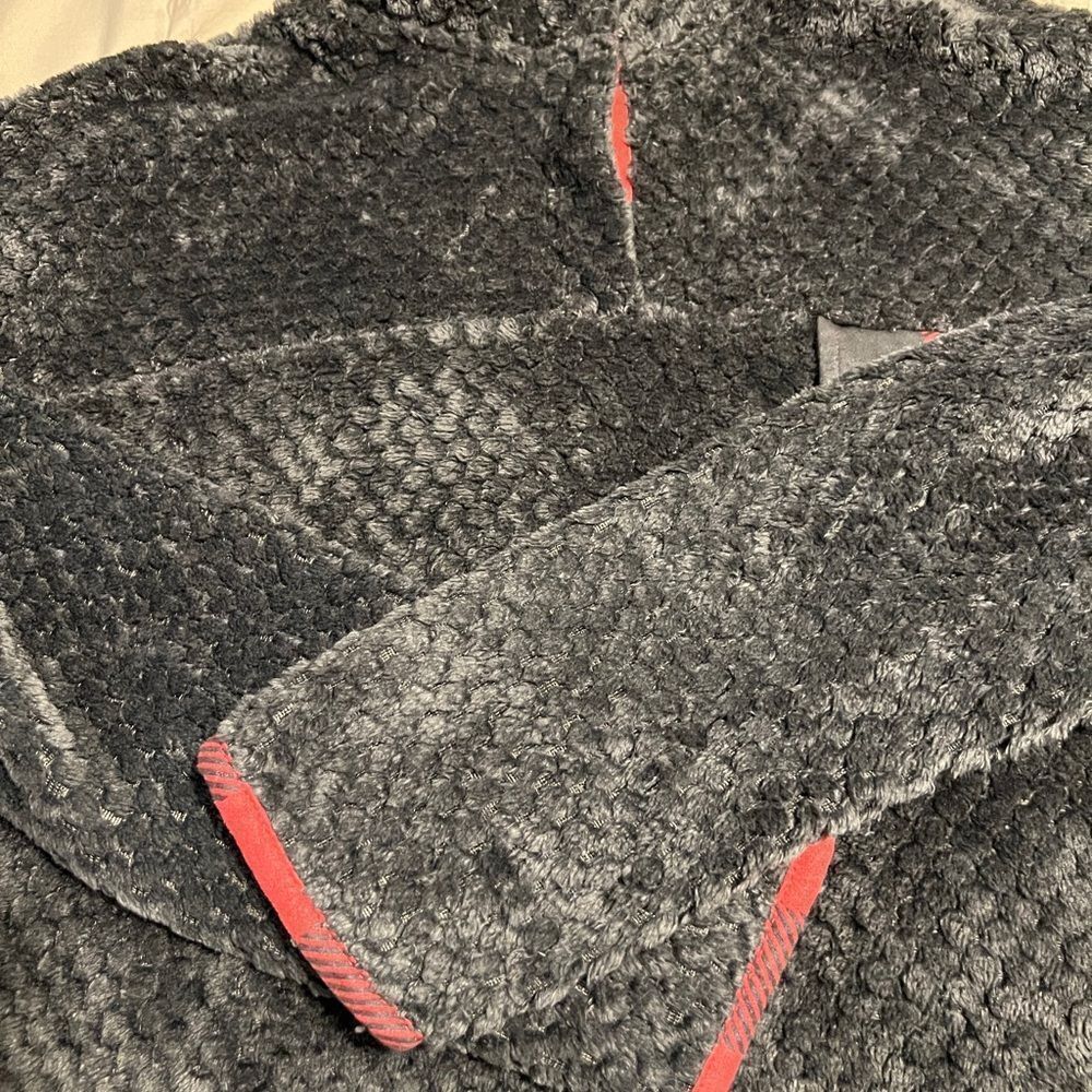 Cozy Gray and Pink Textured Fleece